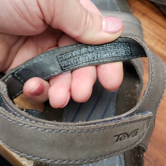 ☆3/25 Teva Women's Cabrillo Crossover Sandals 7 - Picture 7 of 7